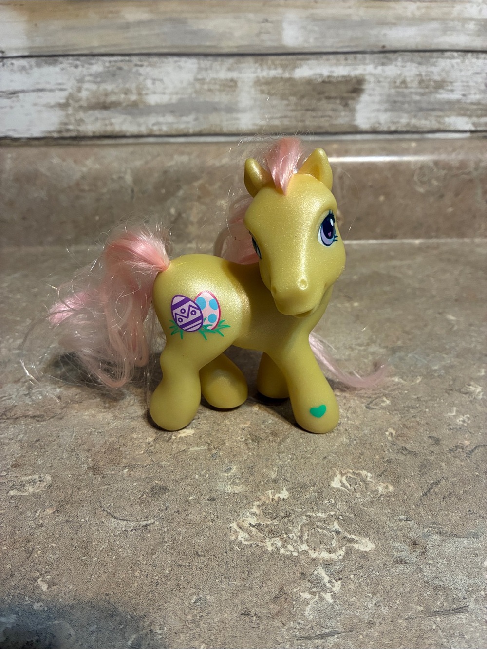 Y2K 2002 Easter My Little Pony Toodleloo  Yellow My Little Pony Hasbro